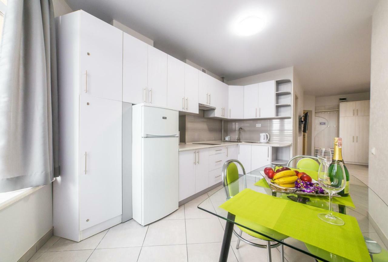 Apartments Roksolany 16 Truskavets Ngoại thất bức ảnh